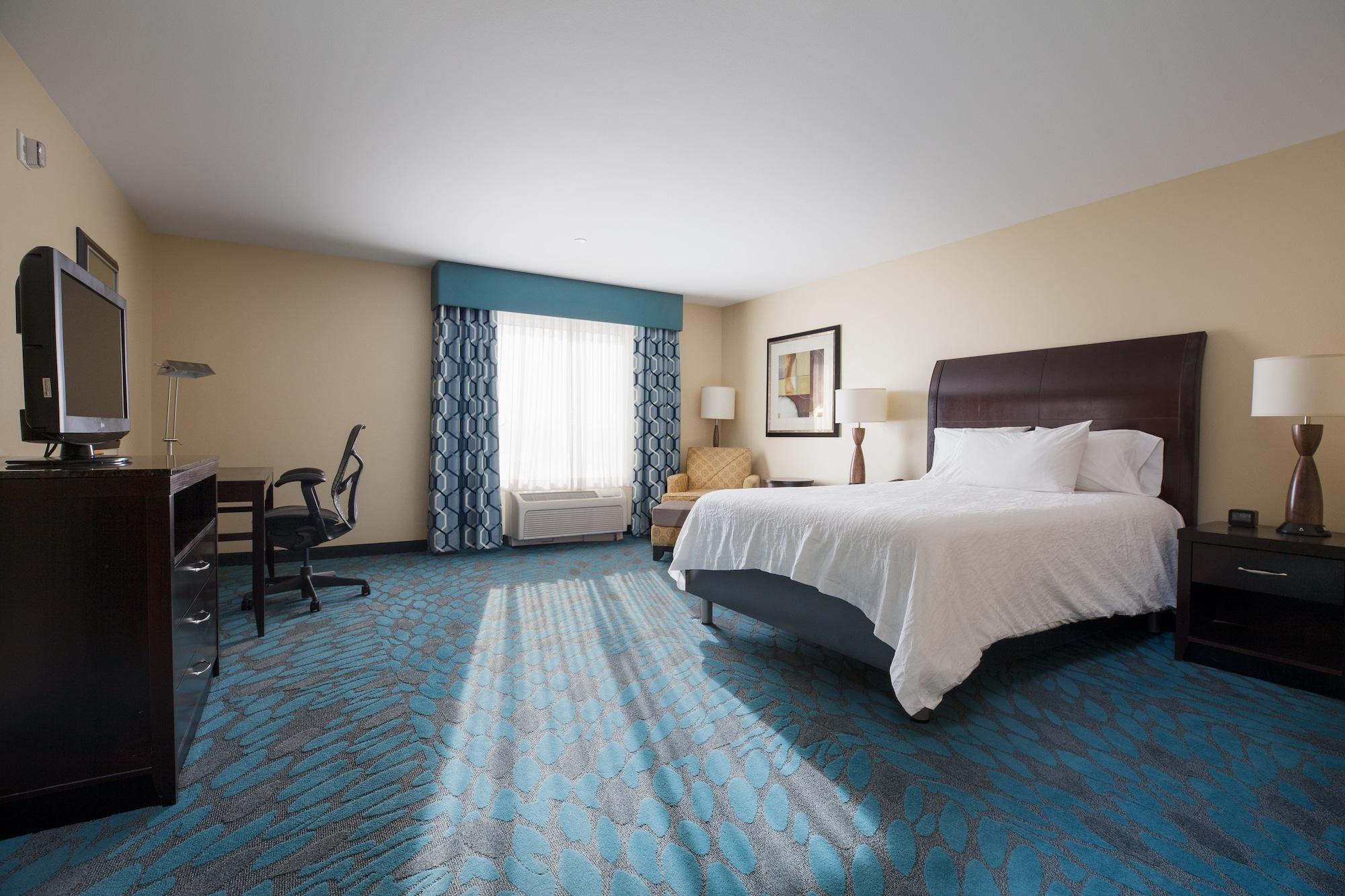 Hilton Garden Inn Fargo Extérieur photo
