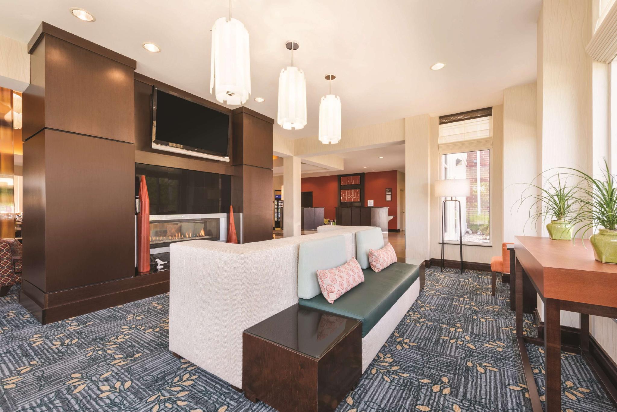 Hilton Garden Inn Fargo Extérieur photo