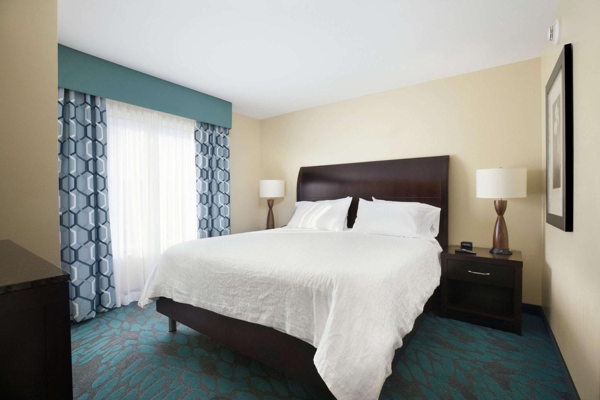Hilton Garden Inn Fargo Extérieur photo