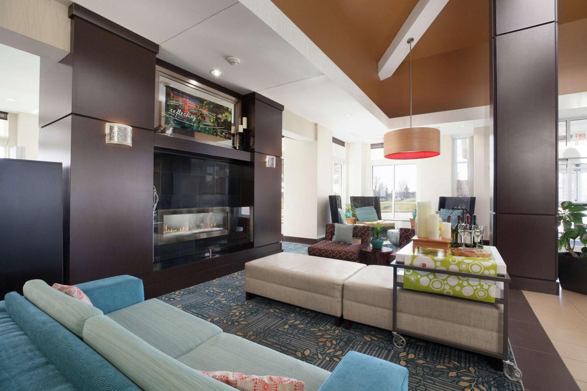 Hilton Garden Inn Fargo Extérieur photo